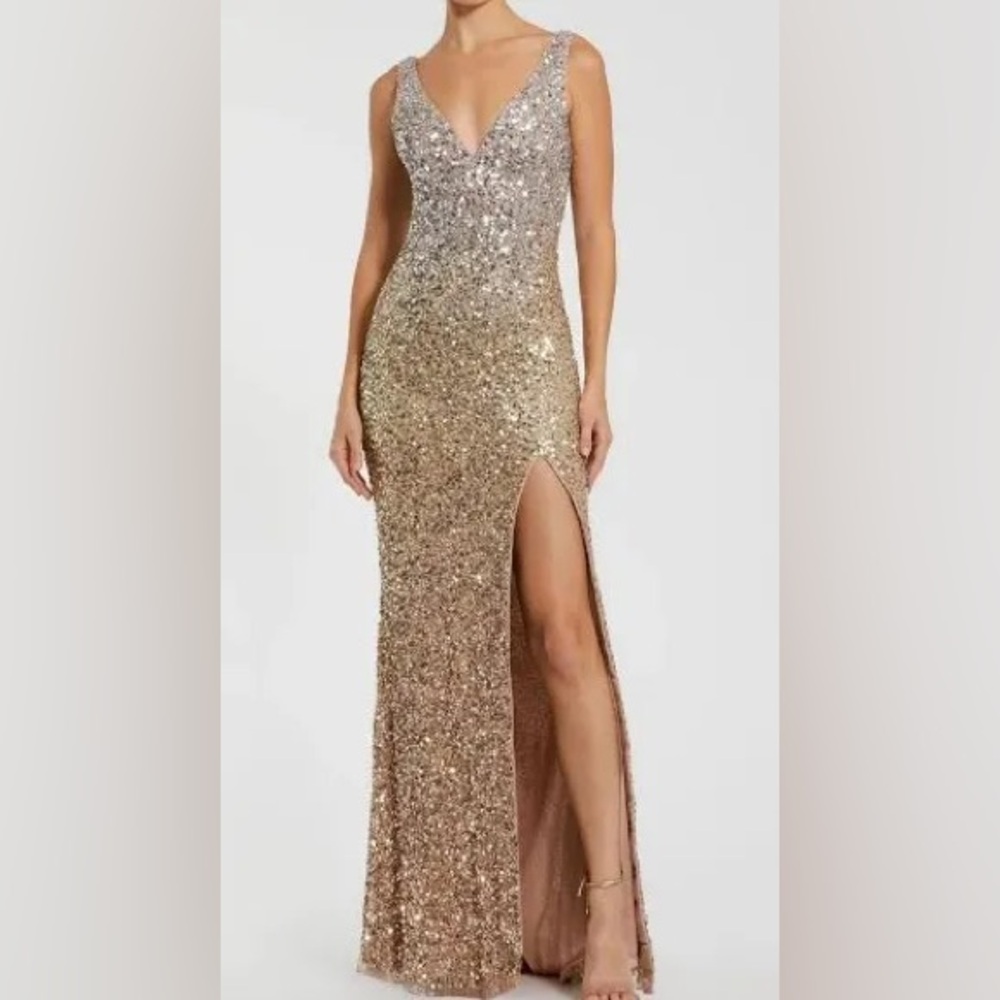 MAC DUGGAL
Gold Sequined Sleeveless V Neck Side Slit Gown 1068 Ombre Gold prom - Picture 3 of 17